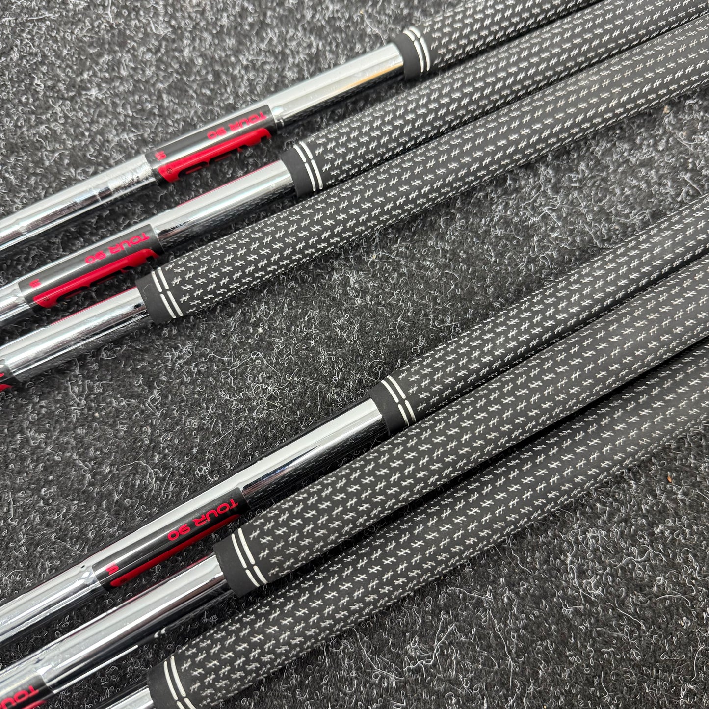 PING G410 IRONS / 6-UW / KBS TOUR 90 STIFF SHAFTS / RED DOT