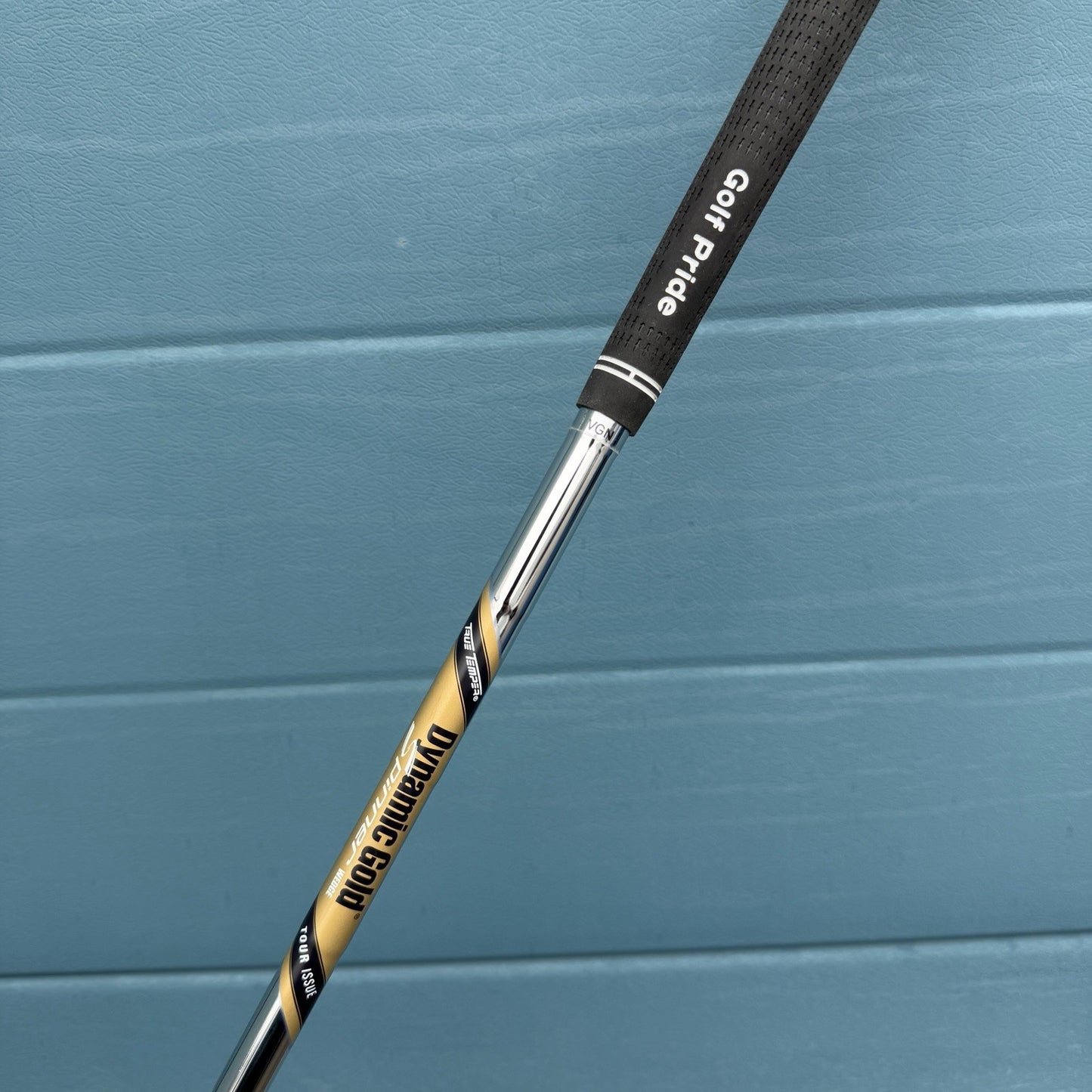 WILSON STAFF ZM HIGH TOE 60 DEGREE WEDGE / 10 BOUNCE / DG SPINNER SHAFT