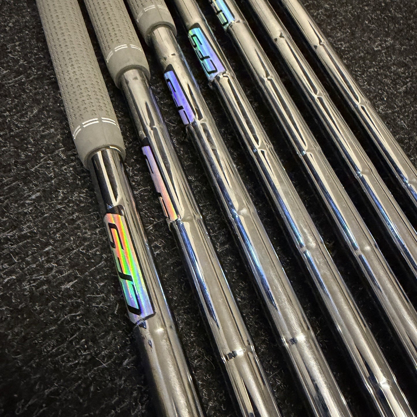 PING I25 IRONS / 4-PW / PING CFS STIFF SHAFTS / BLUE DOT / PART EX WELCOME!