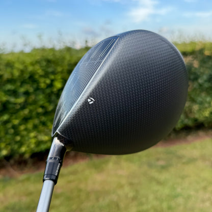TAYLORMADE QI35 DRIVER / 10.5 DEGREE / FUJIKURA AIR SPEEDER 50 REGULAR - 9.5/10