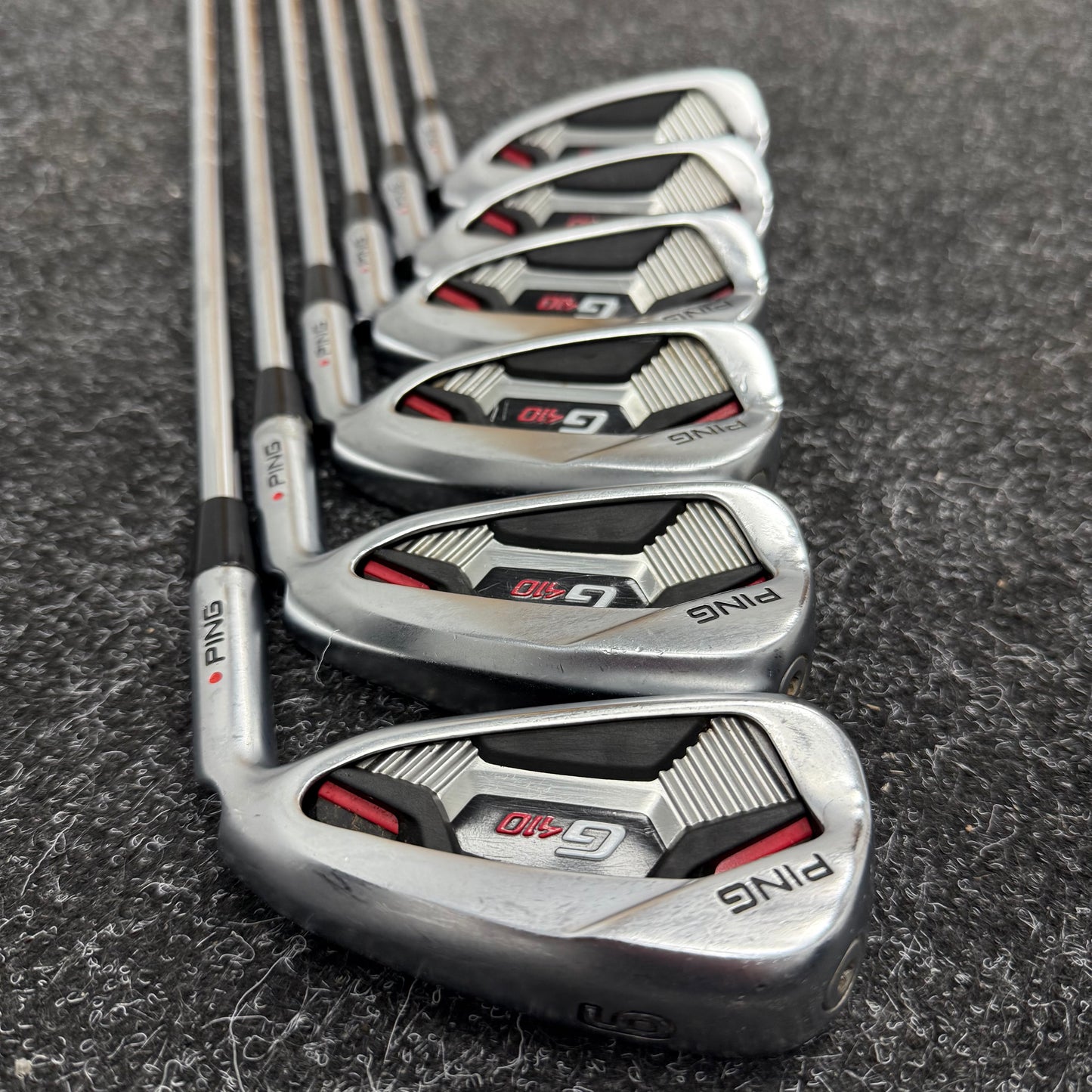 PING G410 IRONS / 6-UW / KBS TOUR 90 STIFF SHAFTS / RED DOT