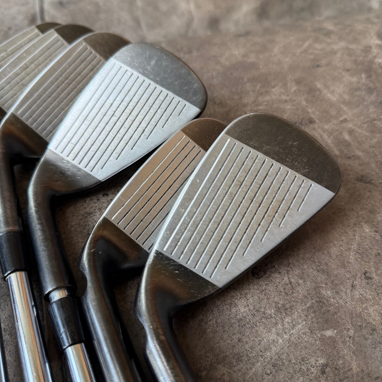 PING G710 BLACK IRONS / 5-PW / AWT REGULAR / BLUE DOT / 1” LONGER / PART EX WELCOME