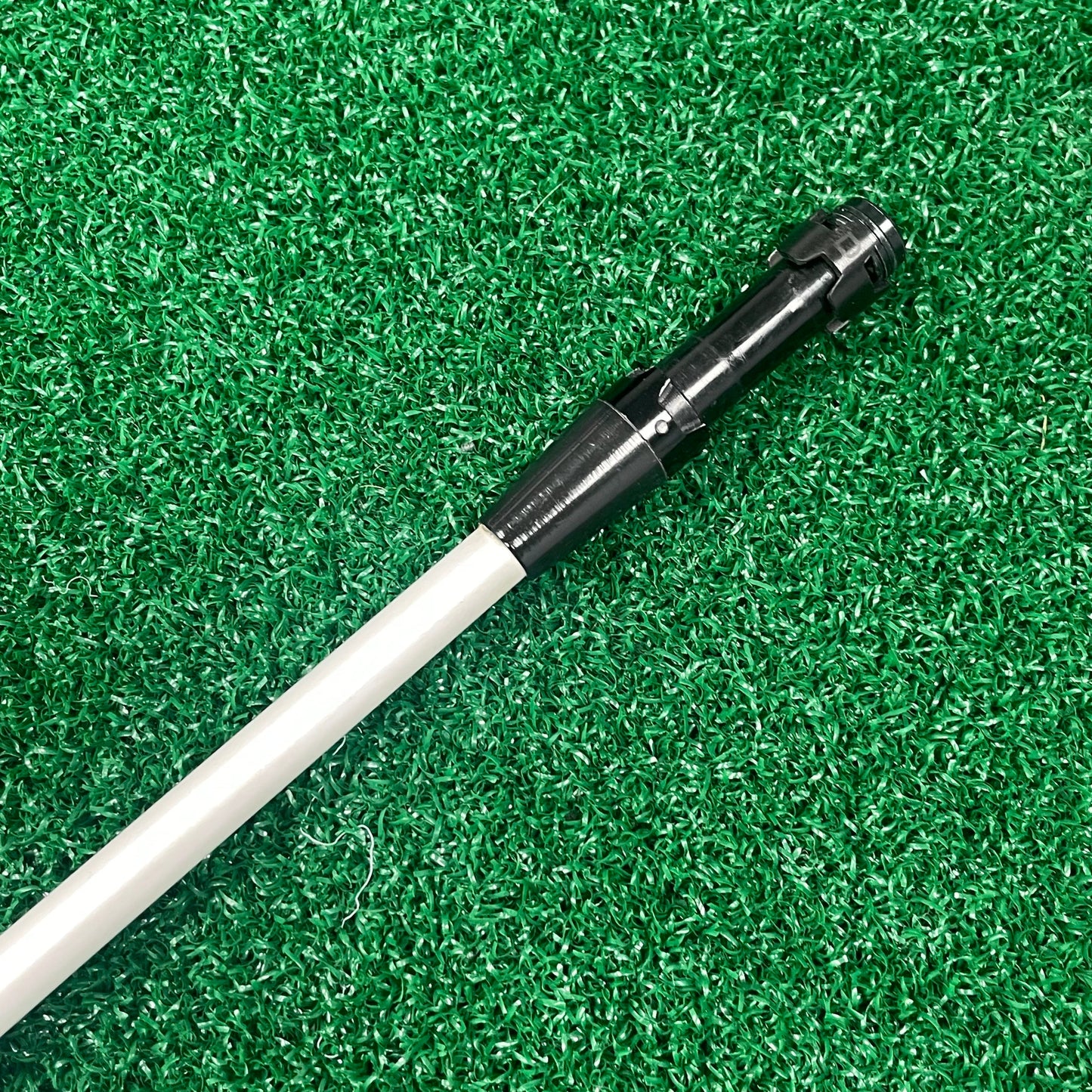 GRAFALLOY PROLAUNCH BLUE DRIVER SHAFT - EXTRA STIFF -TITLEIST TIP