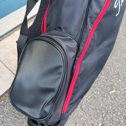 TITLEIST PLAYERS 4 CARBON LIGHTWEIGHT STAND BAG - RED/BLACK