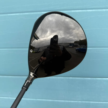 TAYLORMADE QI35 LS DESIGNER SERIES DRIVER / 9 DEGREE / KAI’LI CB 60 STIFF SHAFT