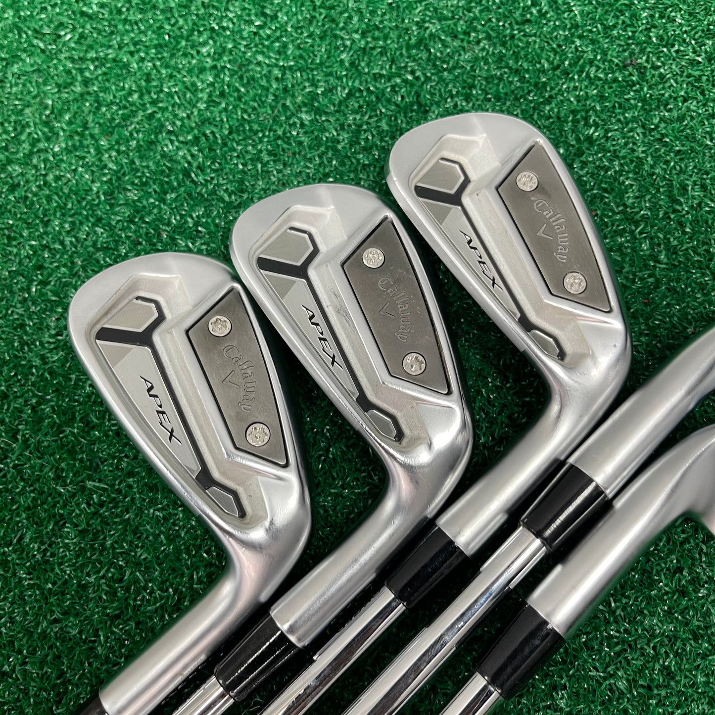 CALLAWAY APEX 21 TCB IRONS / 6-PW / PROJECT X 6.0 STIFF SHAFTS / 1" LONGER