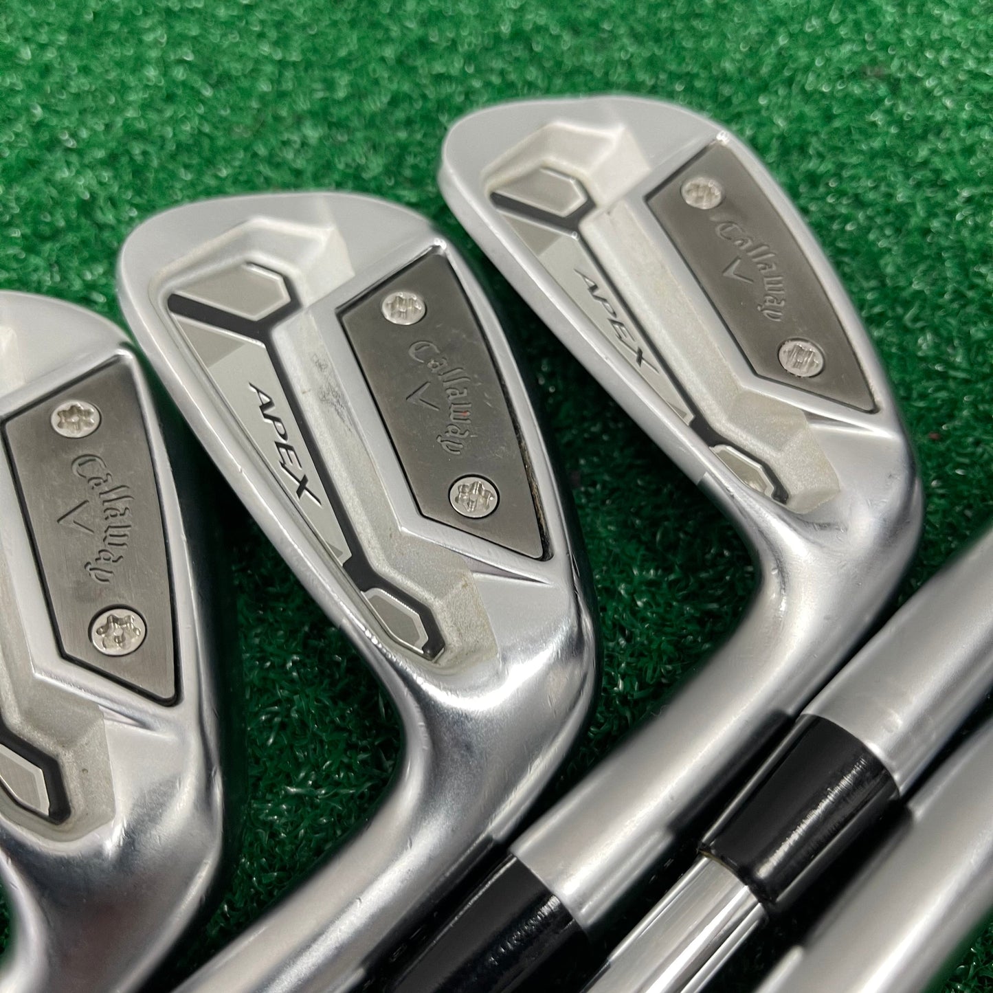 CALLAWAY APEX 21 TCB IRONS / 6-PW / PROJECT X 6.0 STIFF SHAFTS / 1" LONGER