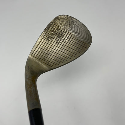 CLEVELAND TOUR ISSUE RAW RTX ZIPCORE WEDGE / 54 DEGREE 10 BOUNCE MID GRIND / NS PRO MODUS 105 X FLEX SHAFT