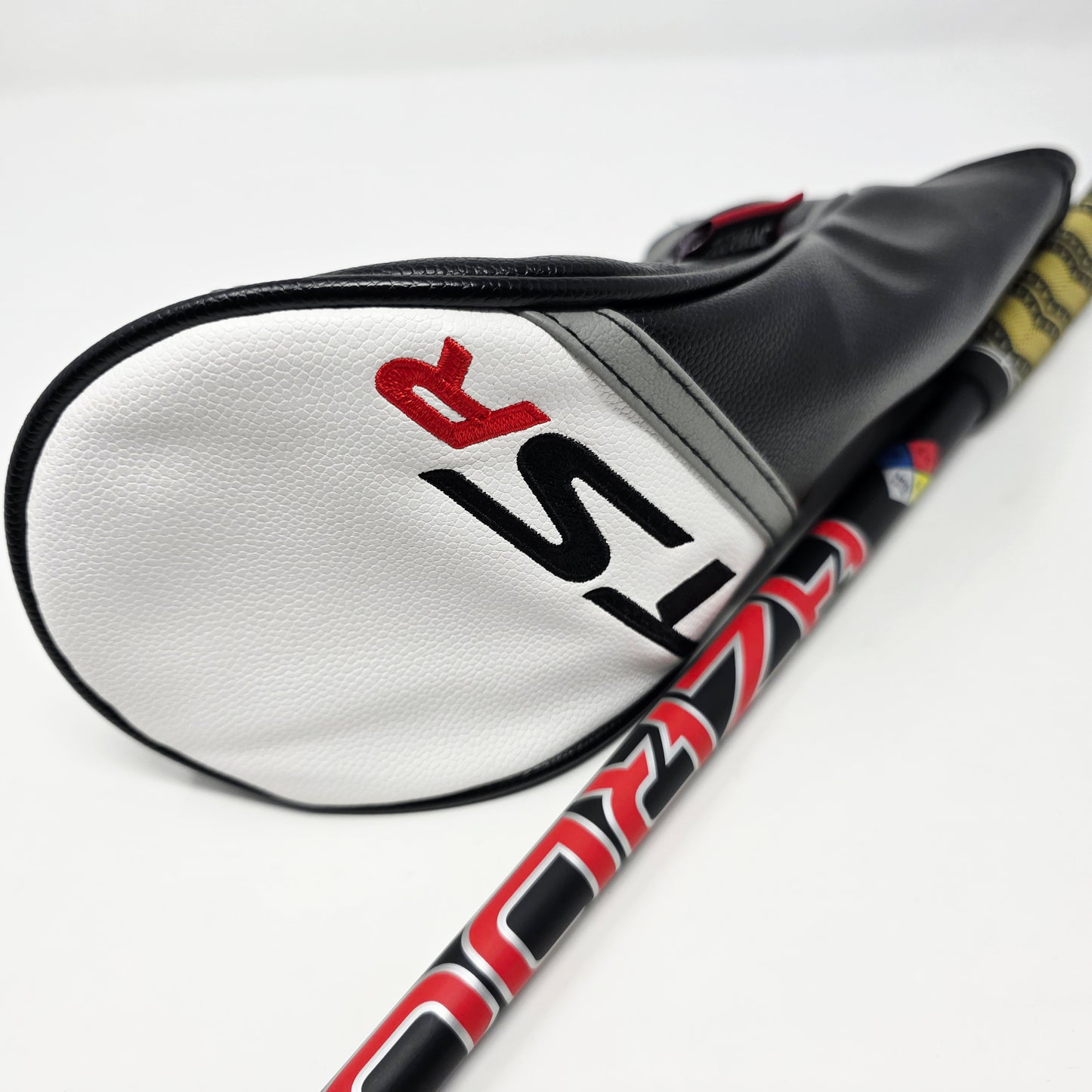 TITLEIST TSR2 3+ FAIRWAY WOOD / 13 DEGREE / HZRDUS RED CB 5.0 REGULAR