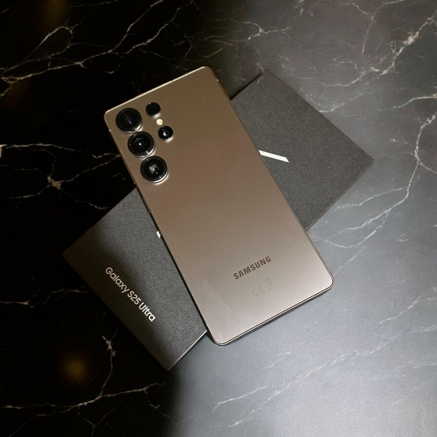 SAMSUNG S25 ULTRA 5G TITANIUM / 1TB / UNLOCKED BOXED WITH RECIEPT