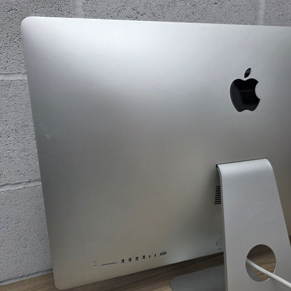 Apple iMac 27in (2020) Retina 5K Display - 256GB SSD, 16GB RAM , 3.1 Intel i5