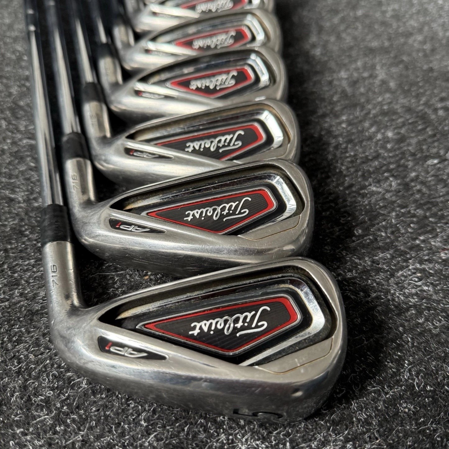 TITLEIST 716 AP1 IRONS / 5-PW + GW / KBS TOUR STIFF SHAFTS