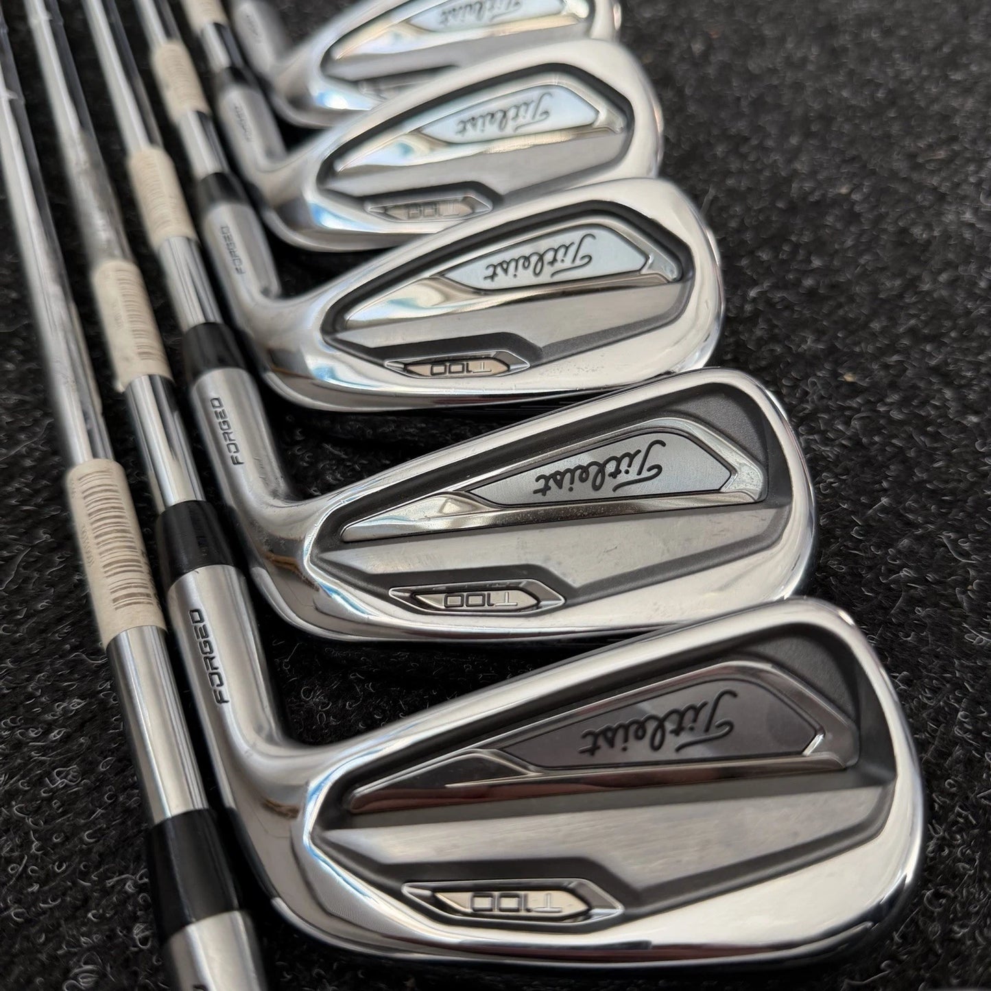 TITLEIST T100 2019 IRONS / 5-PW / TRUE TEMPER S300 AMT WHITE STIFF SHAFTS