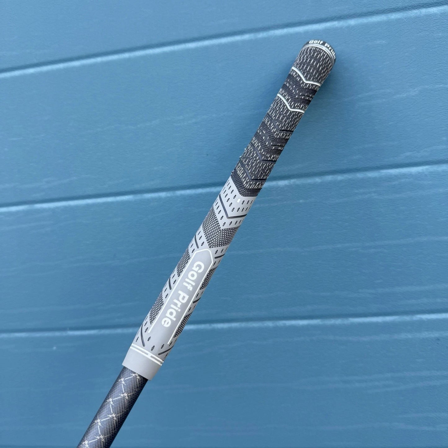 TITLEIST TSR2 DRIVER / 10 DEGREE / TENSEI BLACK AV LIMITED 65 STIFF SHAFT