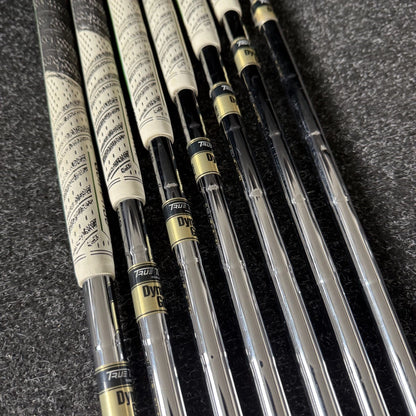 TAYLORMADE P790 IRONS / 4-PW / DYNAMIC GOLD X100 SHAFTS / GOLF PRIDE MCC GRIPS