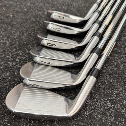 TITLEIST T100 2019 IRONS / 5-PW / TRUE TEMPER S300 AMT WHITE STIFF SHAFTS