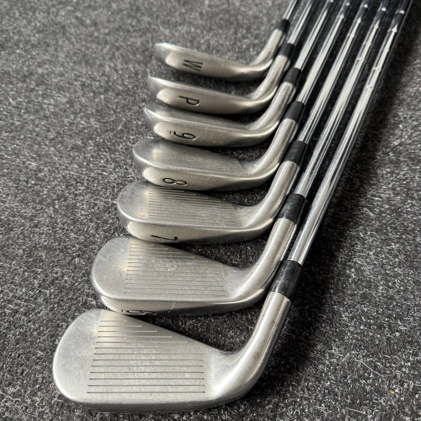 TITLEIST 716 AP1 IRONS / 5-PW + GW / KBS TOUR STIFF SHAFTS