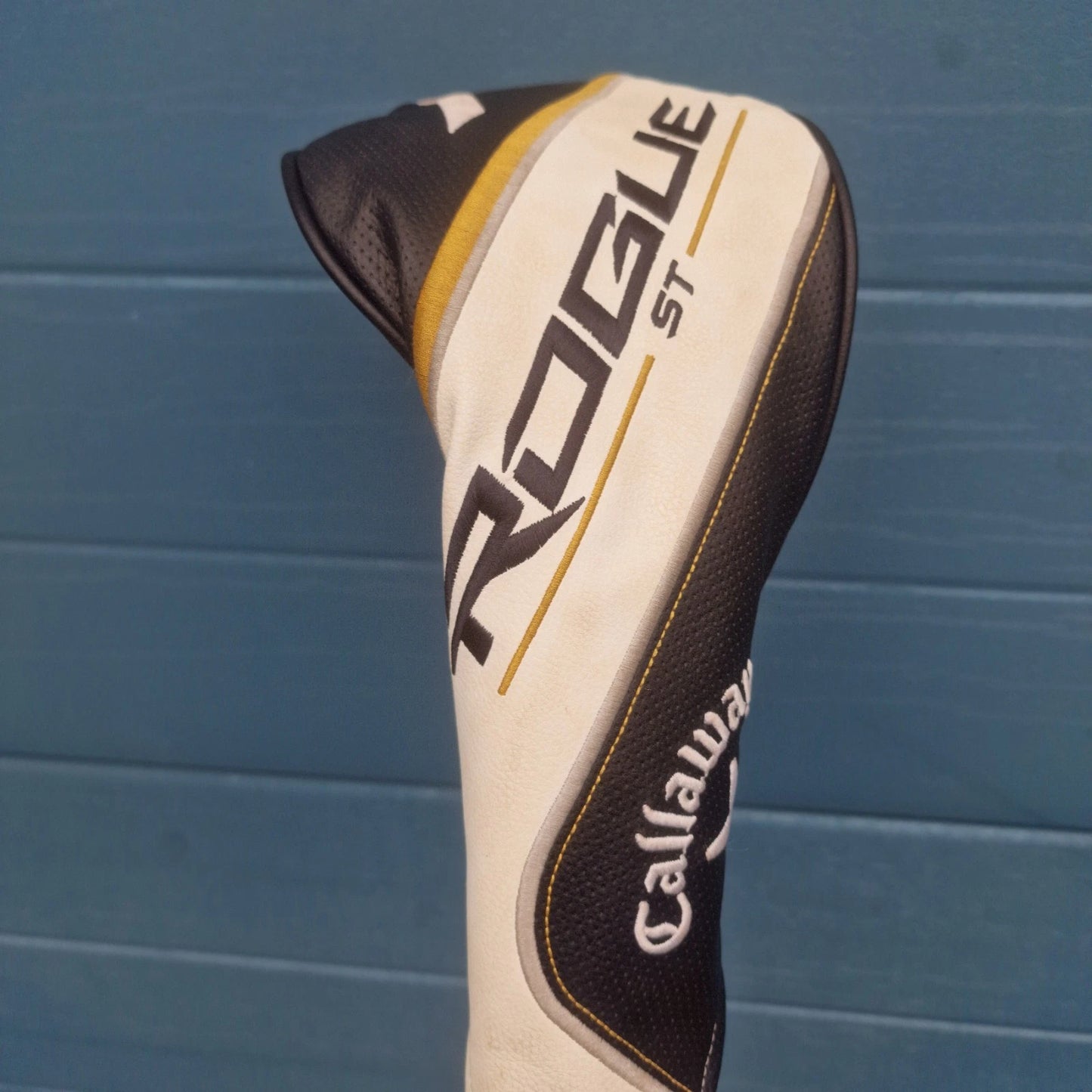 CALLAWAY ROGUE ST MAX LS DRIVER / 9 DEGREE / ALDILA ROGUE BLUE ELITE 65 STIFF