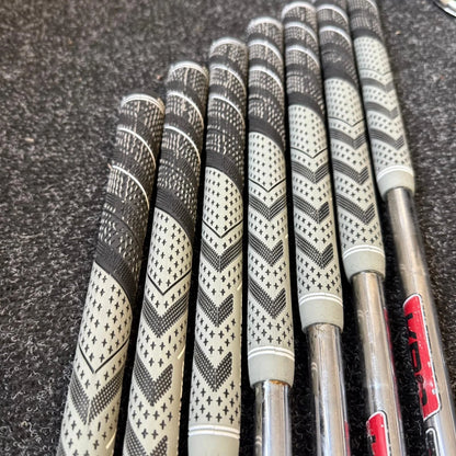 TAYLORMADE P770/P7MB COMBO IRON SET / 4-PW / KBS TOUR 120 STIFF SHAFTS