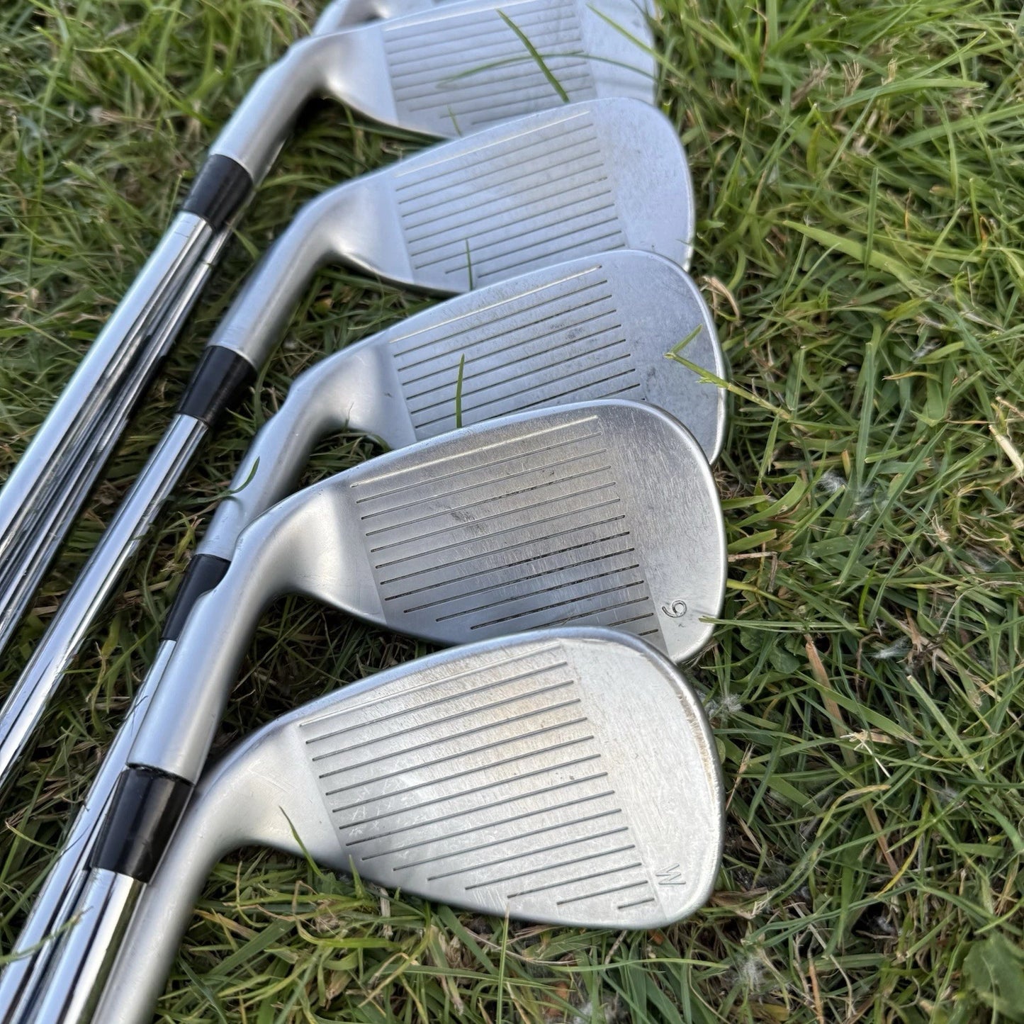 PING G400 IRONS / 5-PW / AWT 2.0 REGULAR SHAFTS / GREEN DOT