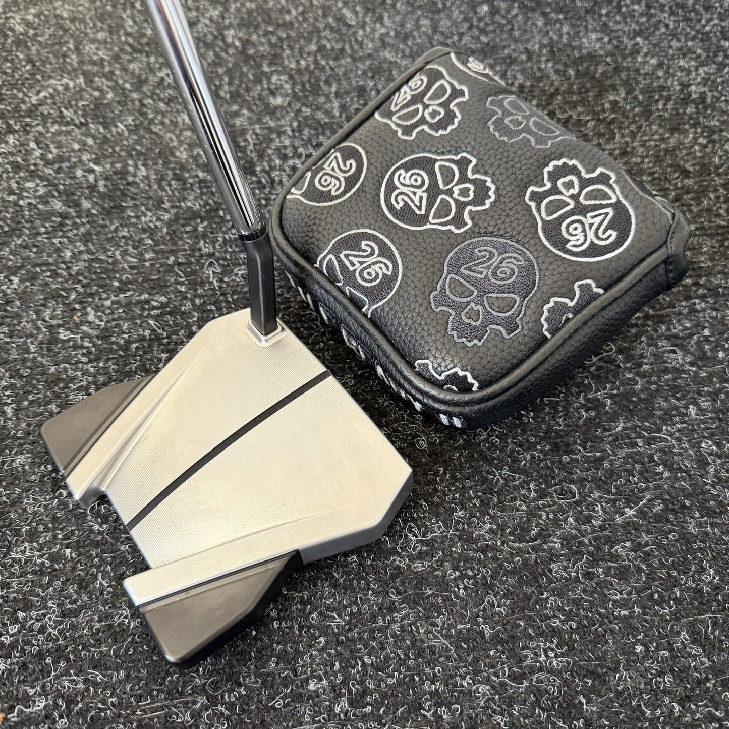PXG BATTLE READY II APACHE PUTTER / 32 INCH