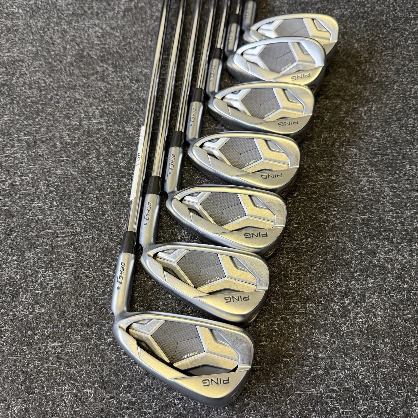 PING G430 IRONS / 6-PW + 45 + 54 / PING AWT 2.0 REGULAR SHAFTS / BLUE DOT